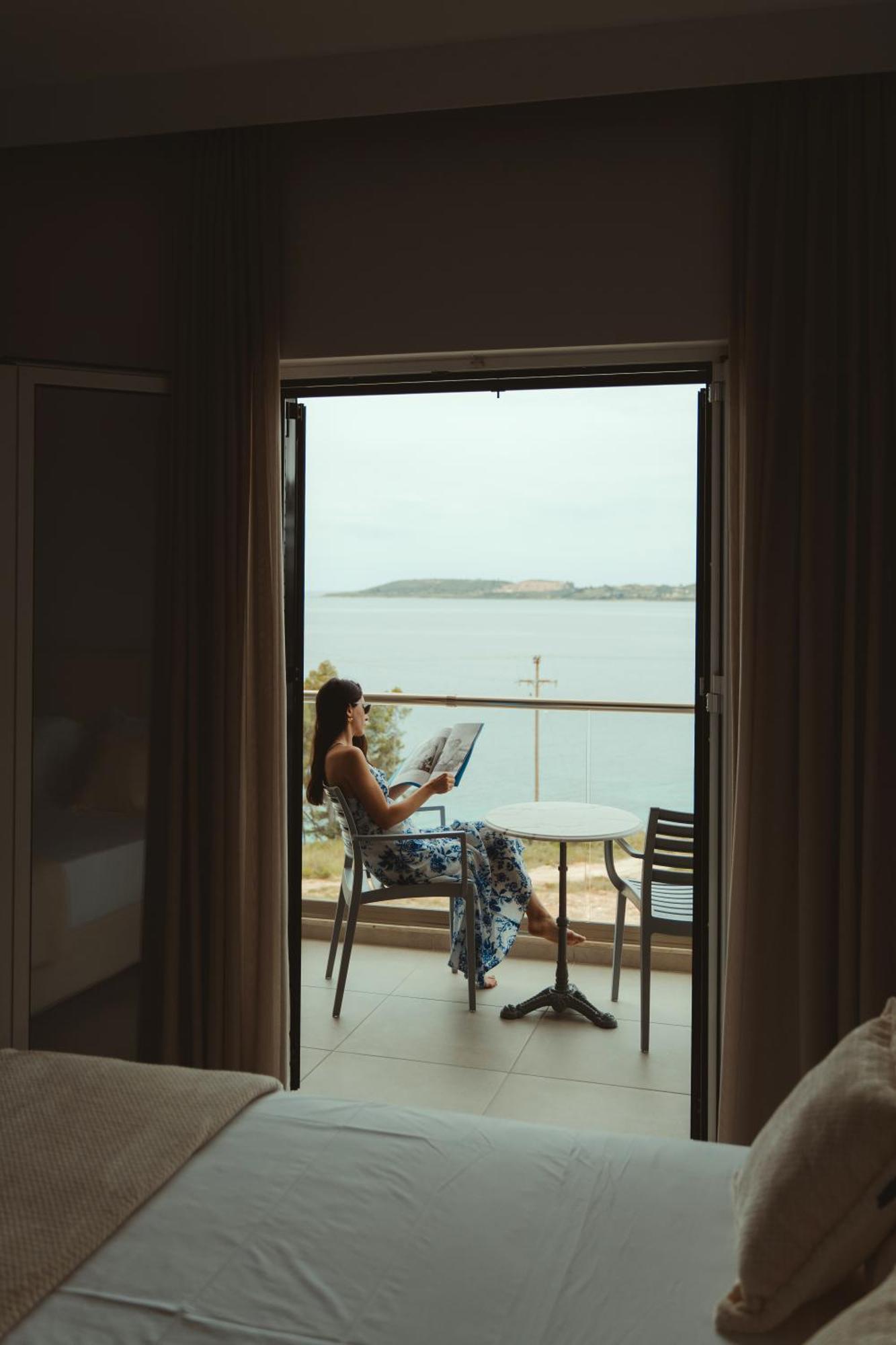 Limanaki Hotel Аргостолион Экстерьер фото