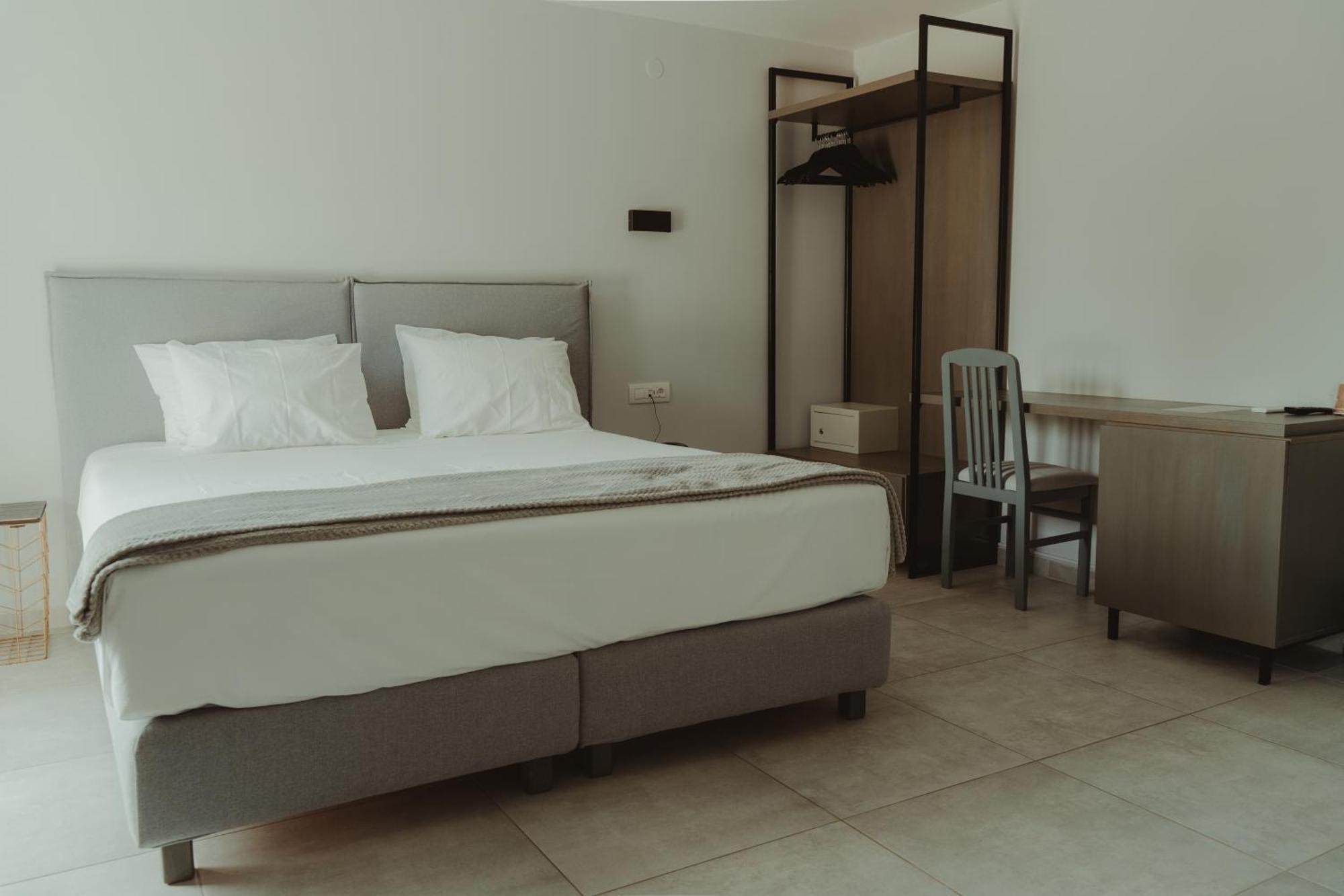 Limanaki Hotel Аргостолион Экстерьер фото