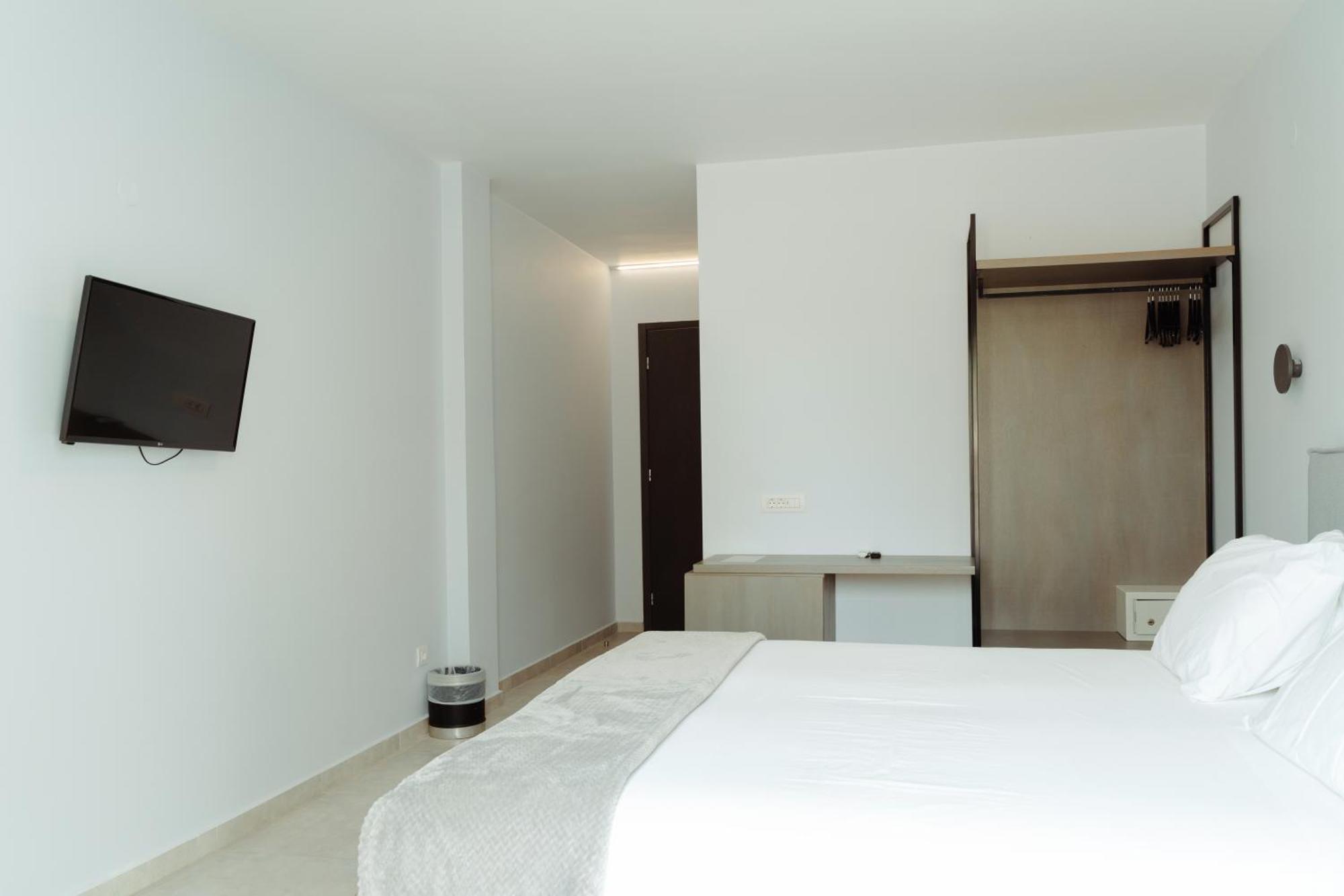 Limanaki Hotel Аргостолион Экстерьер фото